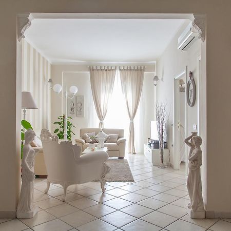 La Maison Des Anges Apartment ลาสเปเซีย ภายนอก รูปภาพ
