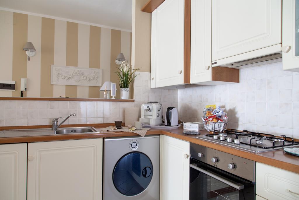 La Maison Des Anges Apartment ลาสเปเซีย ภายนอก รูปภาพ