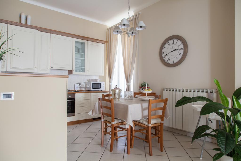 La Maison Des Anges Apartment ลาสเปเซีย ภายนอก รูปภาพ