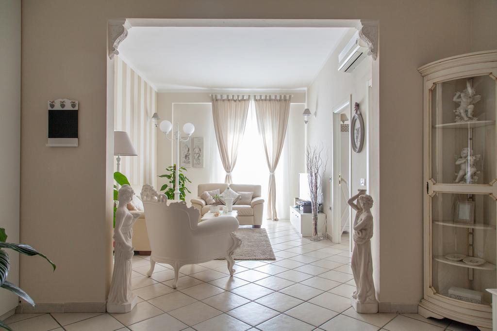 La Maison Des Anges Apartment ลาสเปเซีย ภายนอก รูปภาพ